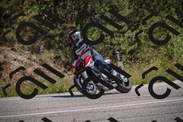 20250906124015-_5002235_am_