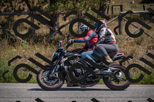 20250906124238-_5002272_am_