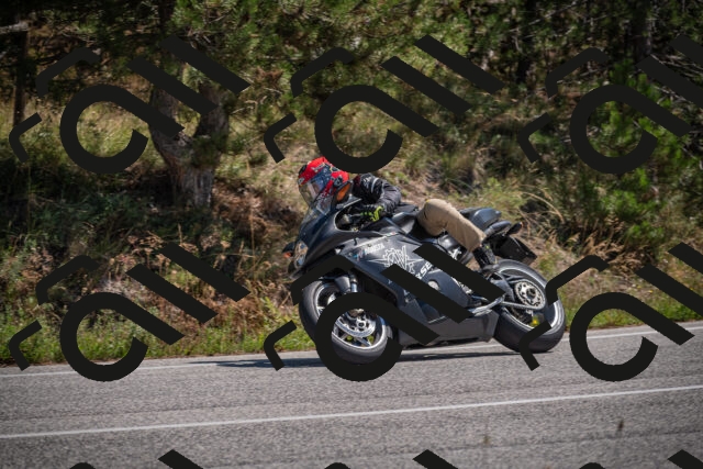 20250906124248-_5002277_am_