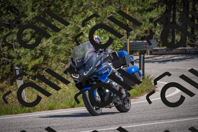 20250906124302-_5002282_am_