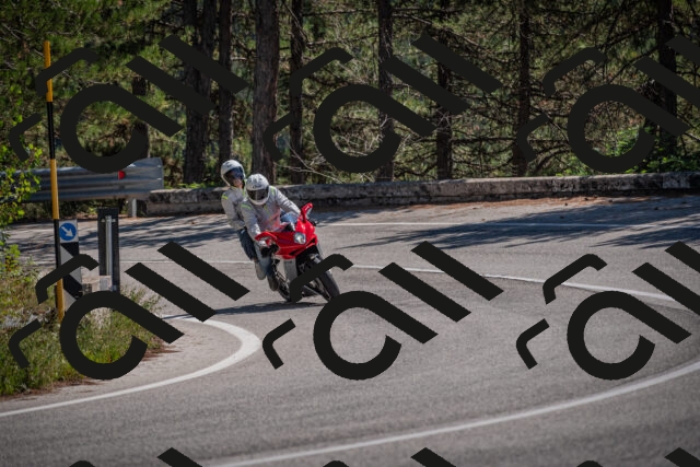 20250906124321-_5002288_am_