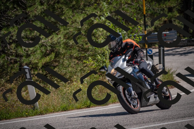 20250906124326-_5002296_am_