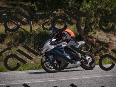 20250906124327-_5002297_am_