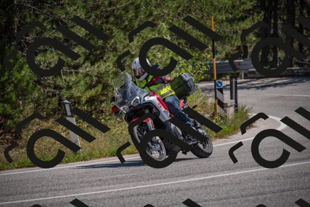 20250906124417-_5002318_am_