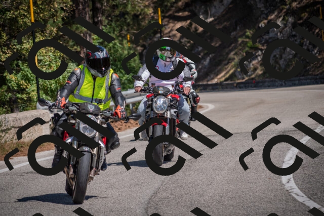 20250906124901-_5002354_am_