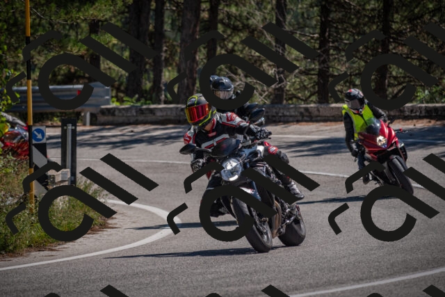 20250906124921-_5002368_am_