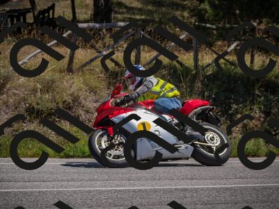 20250906124924-_5002375_am_