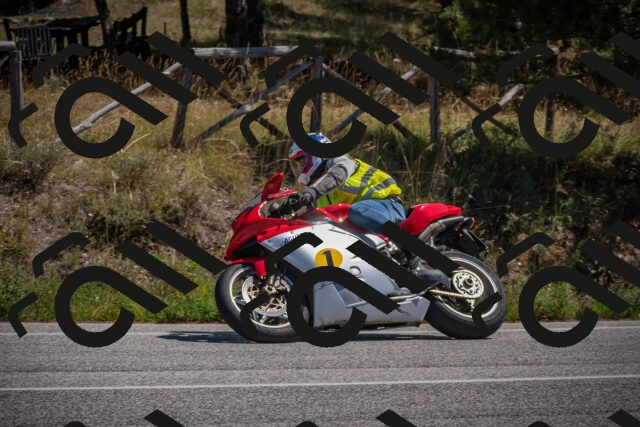 20250906124924-_5002375_am_