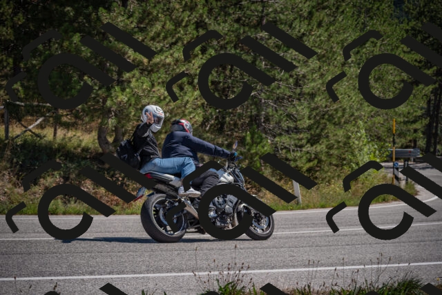 20250906125022-_5002385_am_