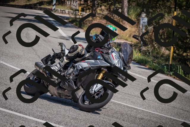 20250906125250-_5002412_am_