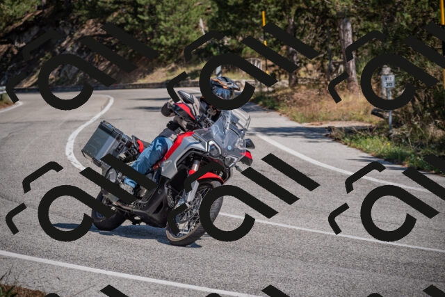 20250906125302-_5002418_am_