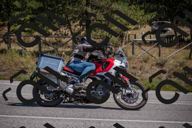 20250906125303-_5002420_am_