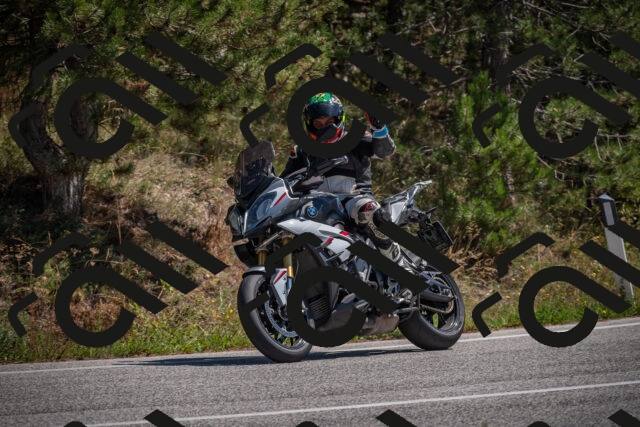 20250906125352-_5002429_am_