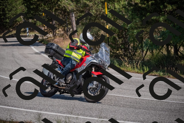 20250906125418-_5002433_am_