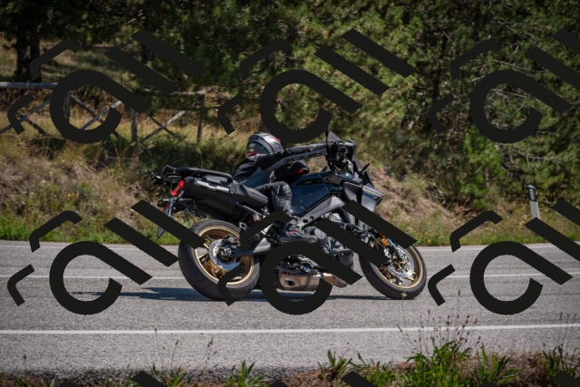 20250906125658-_5002473_am_