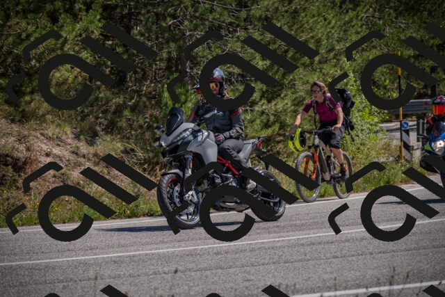 20250906125721-_5002489_am_