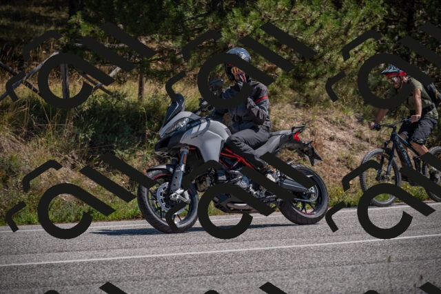 20250906125721-_5002490_am_