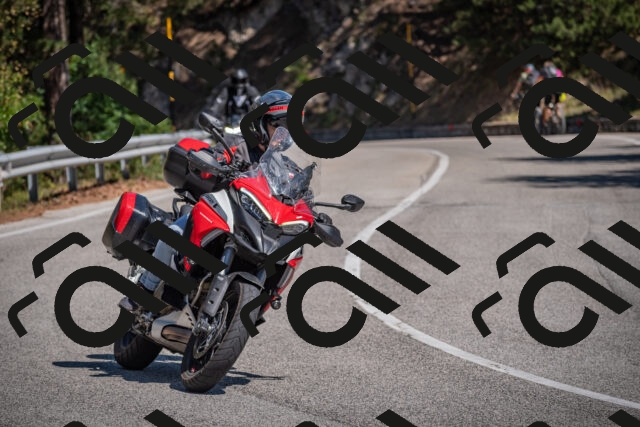 20250906125739-_5002499_am_