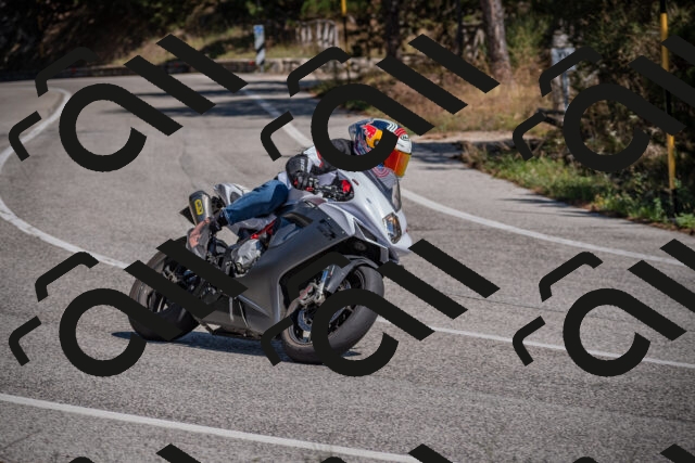 20250906125828-_5002512_am_