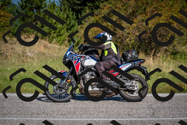 202509061019-DSC_9938_c2