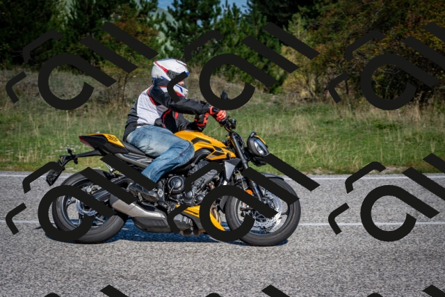 202509061028-DSC_9961_c2