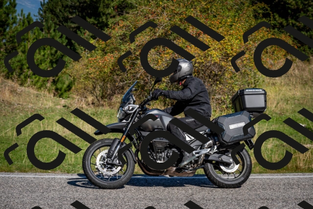 202509061029-DSC_9967_c2