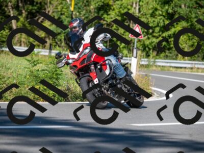 202509061002-M22_8646_m1_