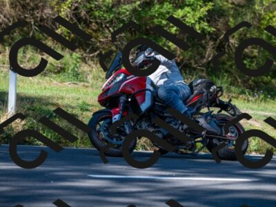 202509061002-M22_8647_m1_