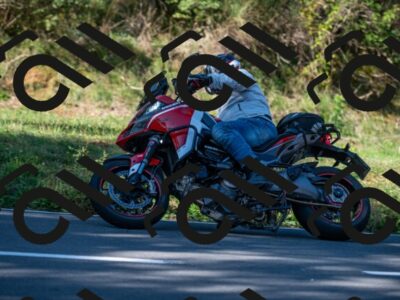 202509061002-M22_8648_m1_