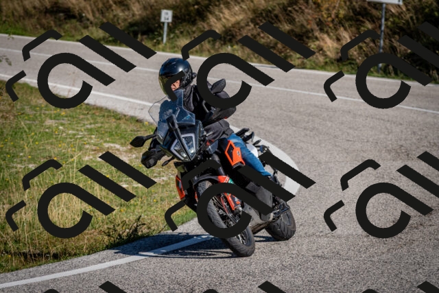 202509061035-DSC_9984_c2