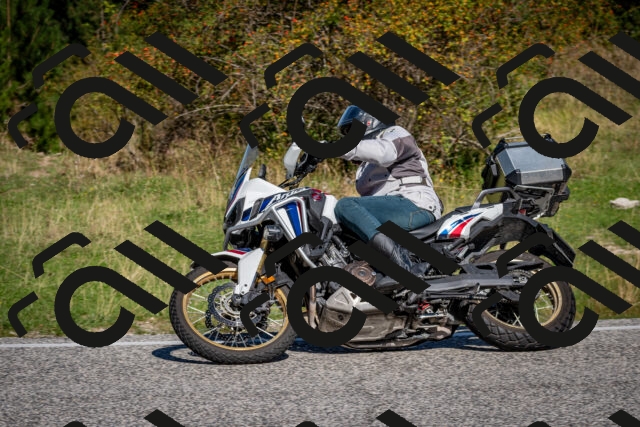 202509061058-DSC_0161_c2