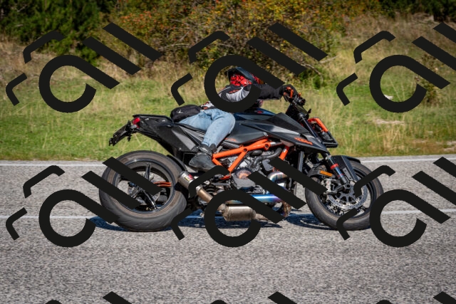 202509061059-DSC_0181_c2