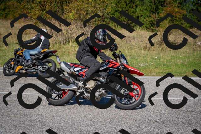 202509061111-DSC_0275_c2