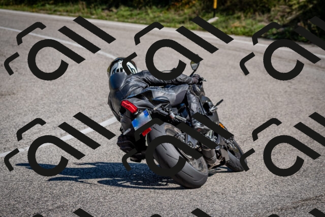 202509061111-DSC_0283_c2