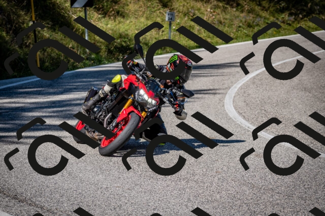 202509061111-DSC_0284_c2