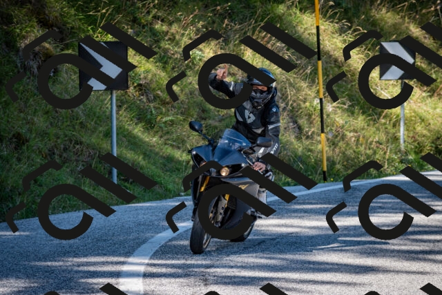 202509061112-DSC_0295_c2