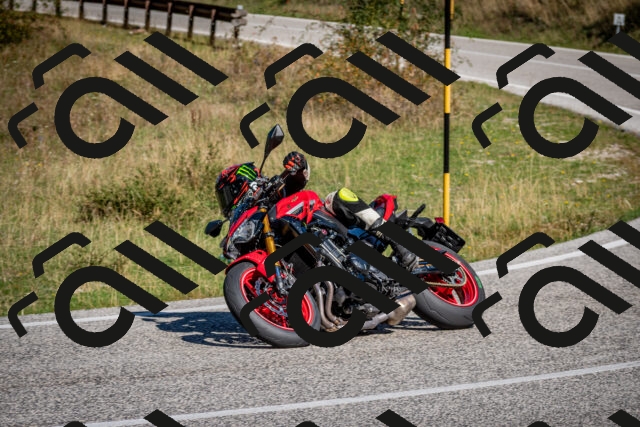 202509061113-DSC_0306_c2