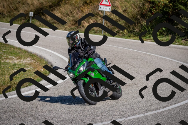 202509061121-DSC_0395_c2