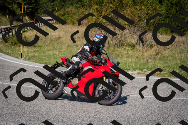 202509061122-DSC_0414_c2