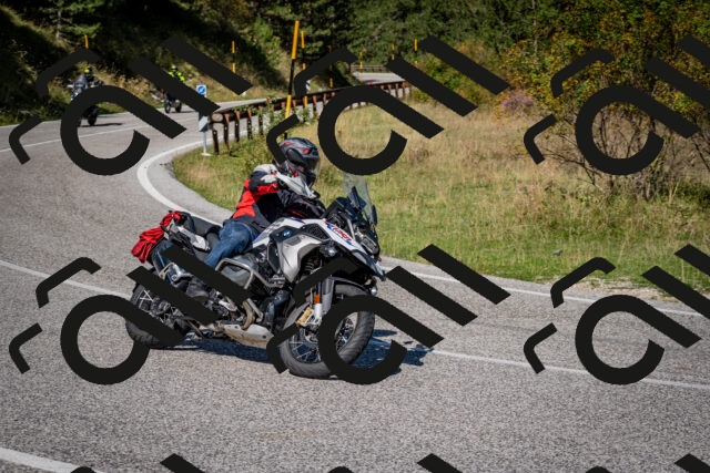 202509061124-DSC_0434_c2