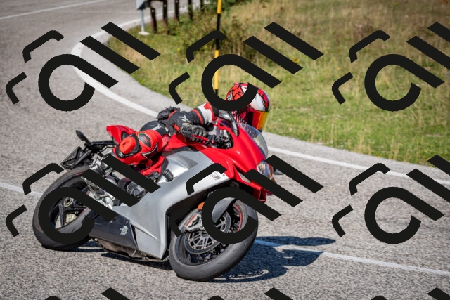 202509061126-DSC_0460_c2