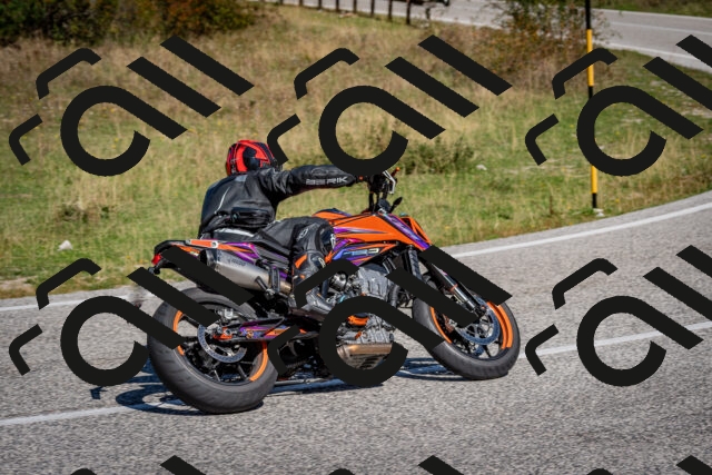 202509061127-DSC_0471_c2