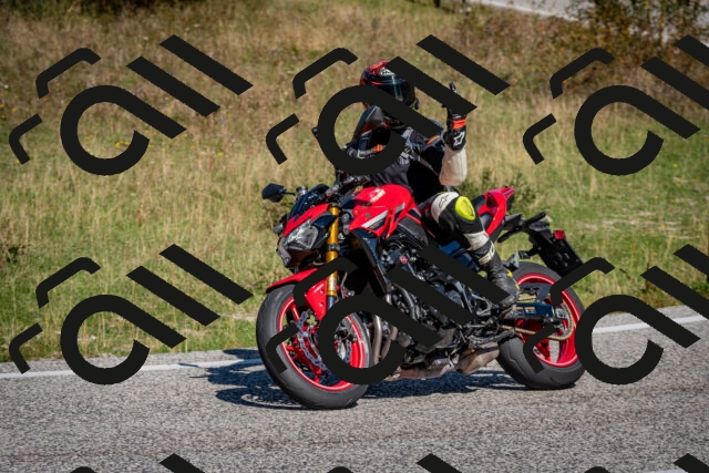 202509061136-DSC_0575_c2