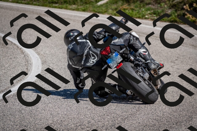 202509061139-DSC_0646_c2