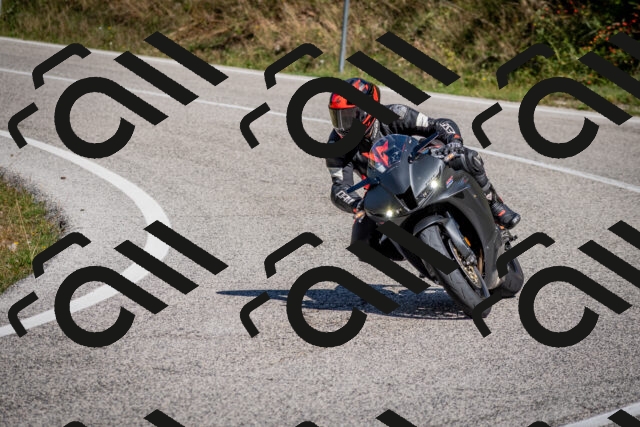 202509061152-DSC_0775_c2