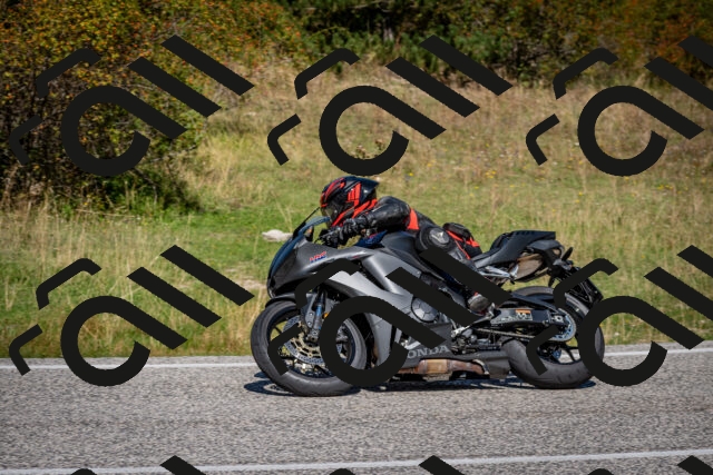 202509061157-DSC_0852_c2