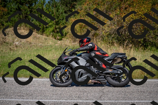 202509061159-DSC_0863_c2