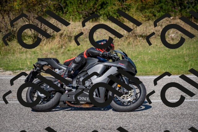 202509061200-DSC_0873_c2