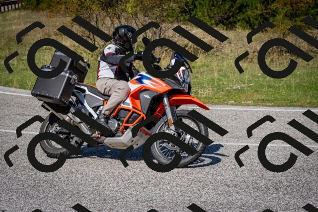 202509061202-DSC_0891_c2