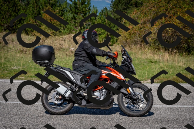 202509061202-DSC_0893_c2